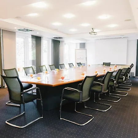 Altstadthotel 4*