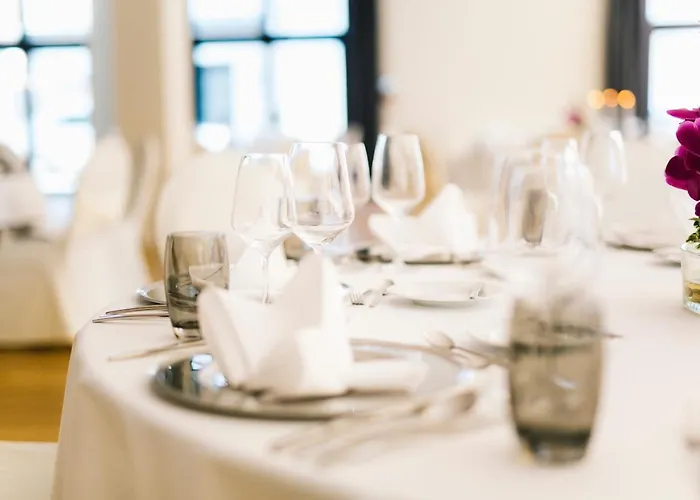 酒店 Altstadthotel 4*